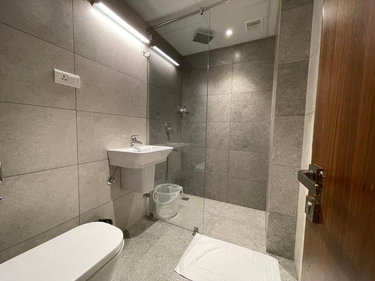 Jubilee Park Hotel Hyderabad Bagian luar foto