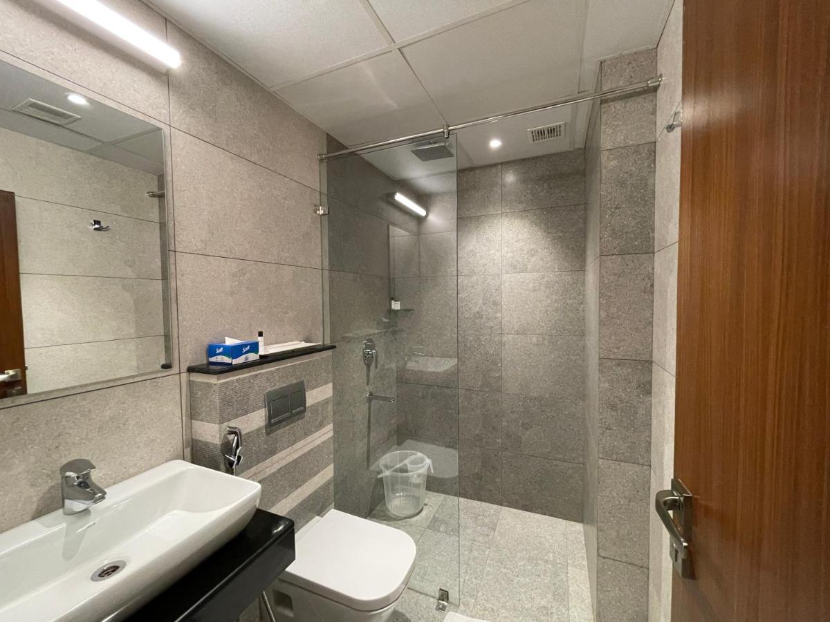 Jubilee Park Hotel Hyderabad Bagian luar foto
